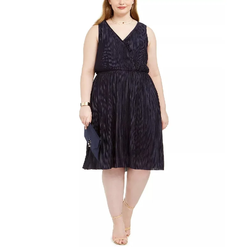 Love Squared Women's Plus Pleated Surplice Cocktail Dress Blue Size 1X