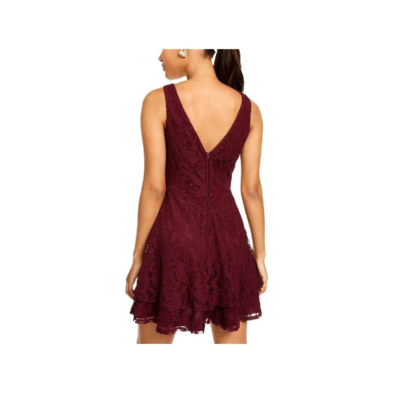 Evening-Fun Party Dress -Speechless Women's Sleeveless Jewel Neck Short Fit Flare Cocktail Dress Juniors Burgundy Size 0