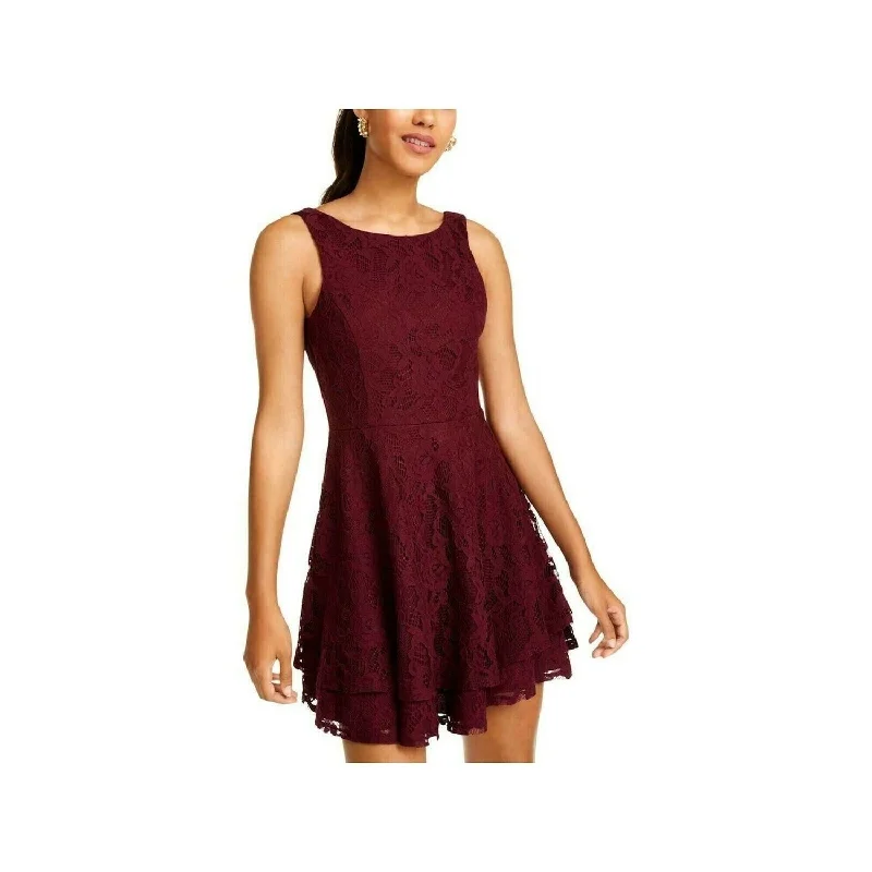 Dinner-Date Party Dress -Speechless Women's Sleeveless Jewel Neck Short Fit Flare Cocktail Dress Purple Size 3