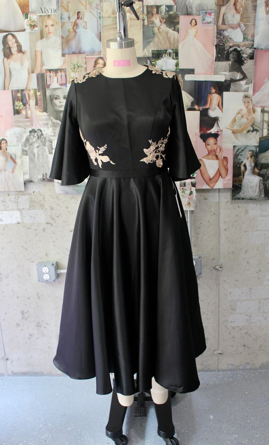 Art-Gallery Party Dress -Black and Gold Satin A-Line Mother of the Bride/Groom Gown Cocktail Dresses