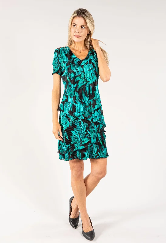 Mini Dresses in Chic Florals -Botanic Plisse Tiered Dress