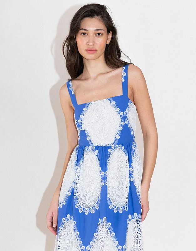 Extended-Hem Midi Dresses -Ninet Lace Midi Dress - Blue/White